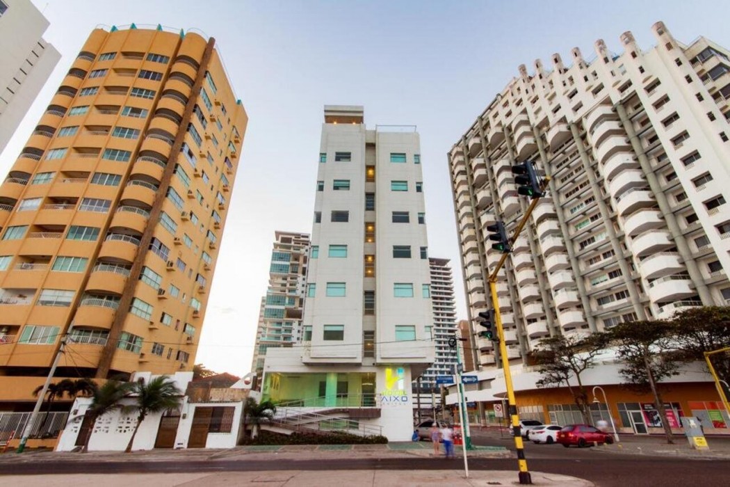 hotel aixo suites by geh suites