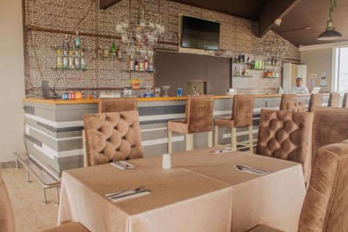 hotel marrakech cali