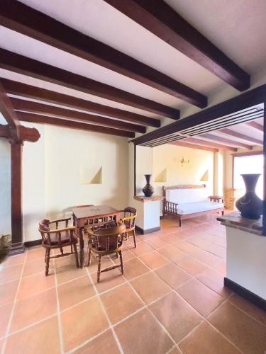 nueva granada hotel colonial centro historico