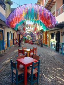 hotel lagos de guatape
