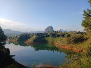 hotel lagos de guatape