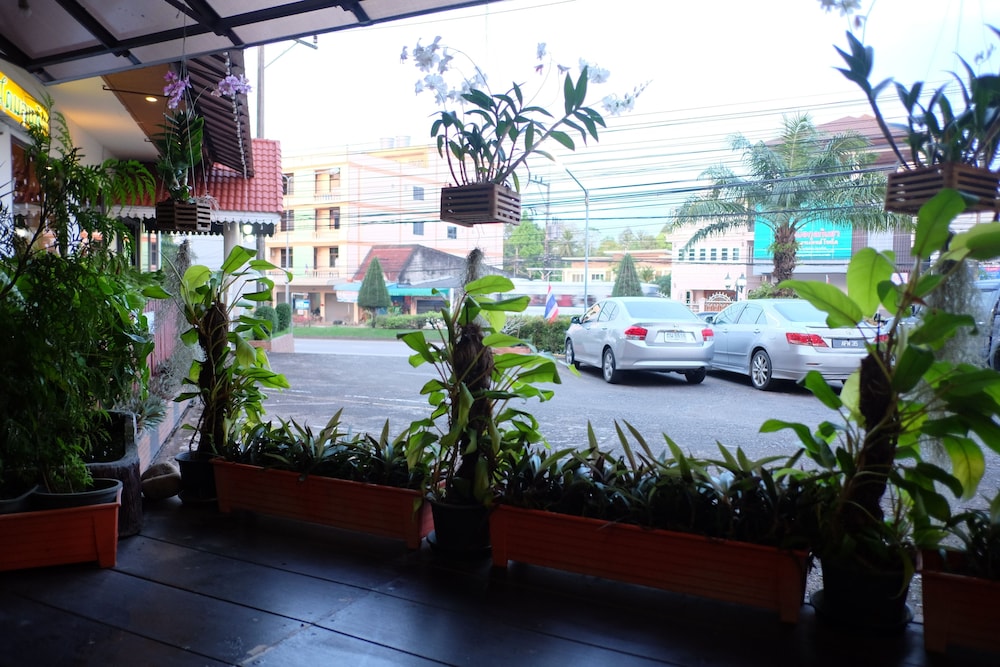 krabi royal hotel