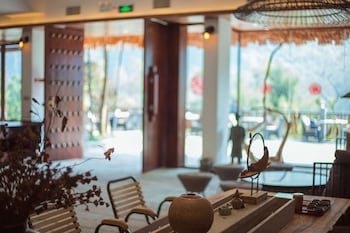 li river resort