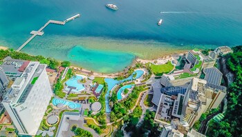 the shanhaitian resort sanya autograph collection