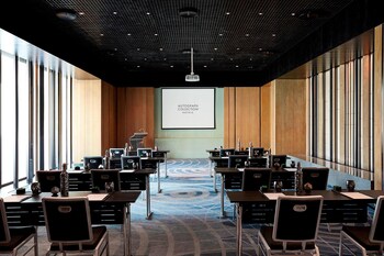 the shanhaitian resort sanya autograph collection