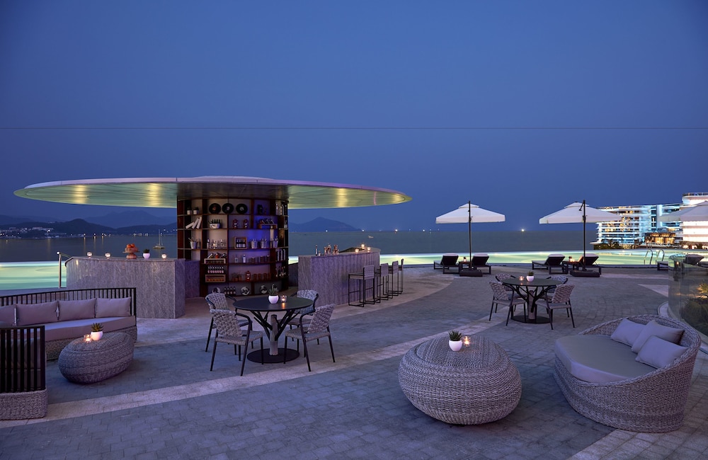 the shanhaitian resort sanya autograph collection