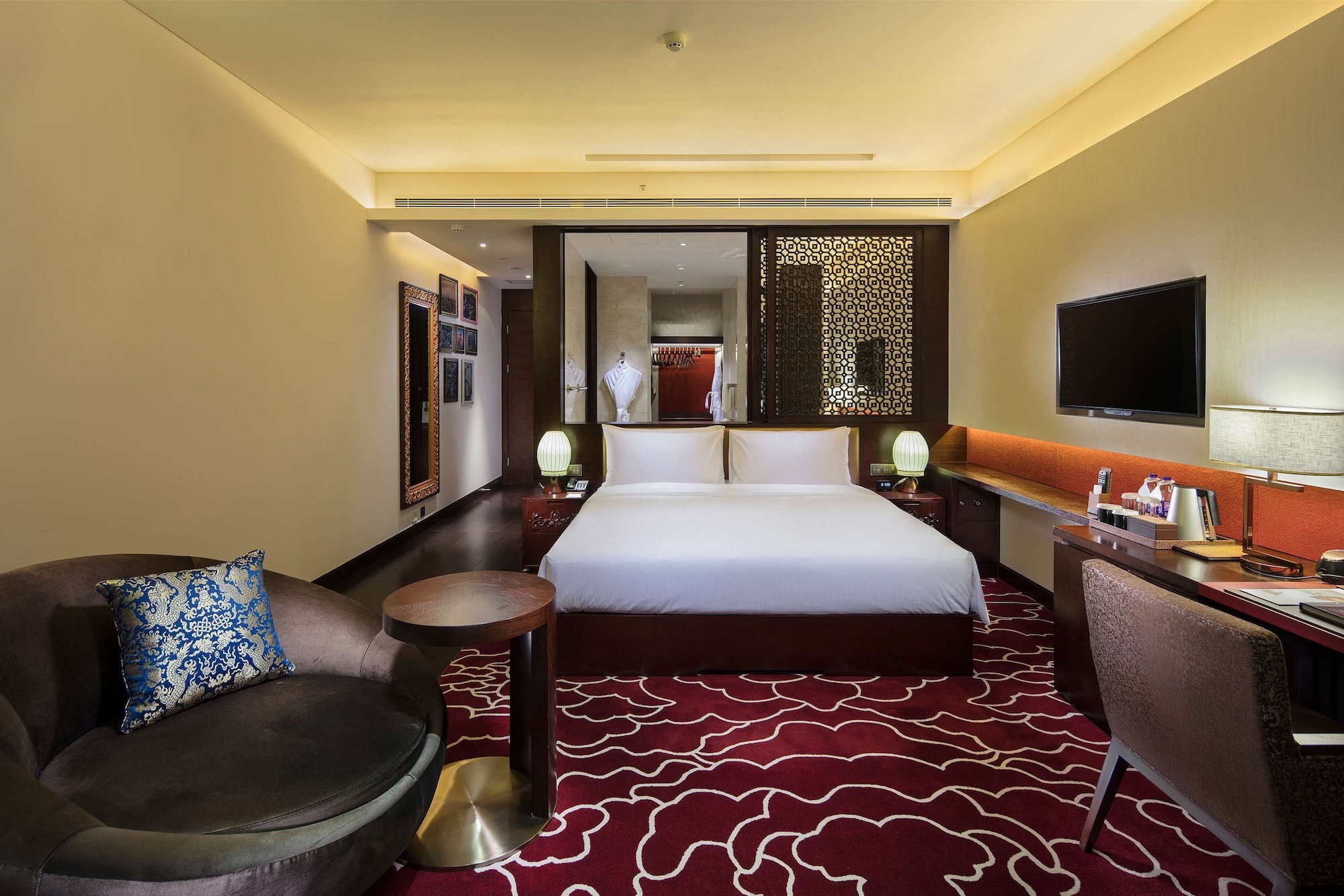hilton linzhi resort