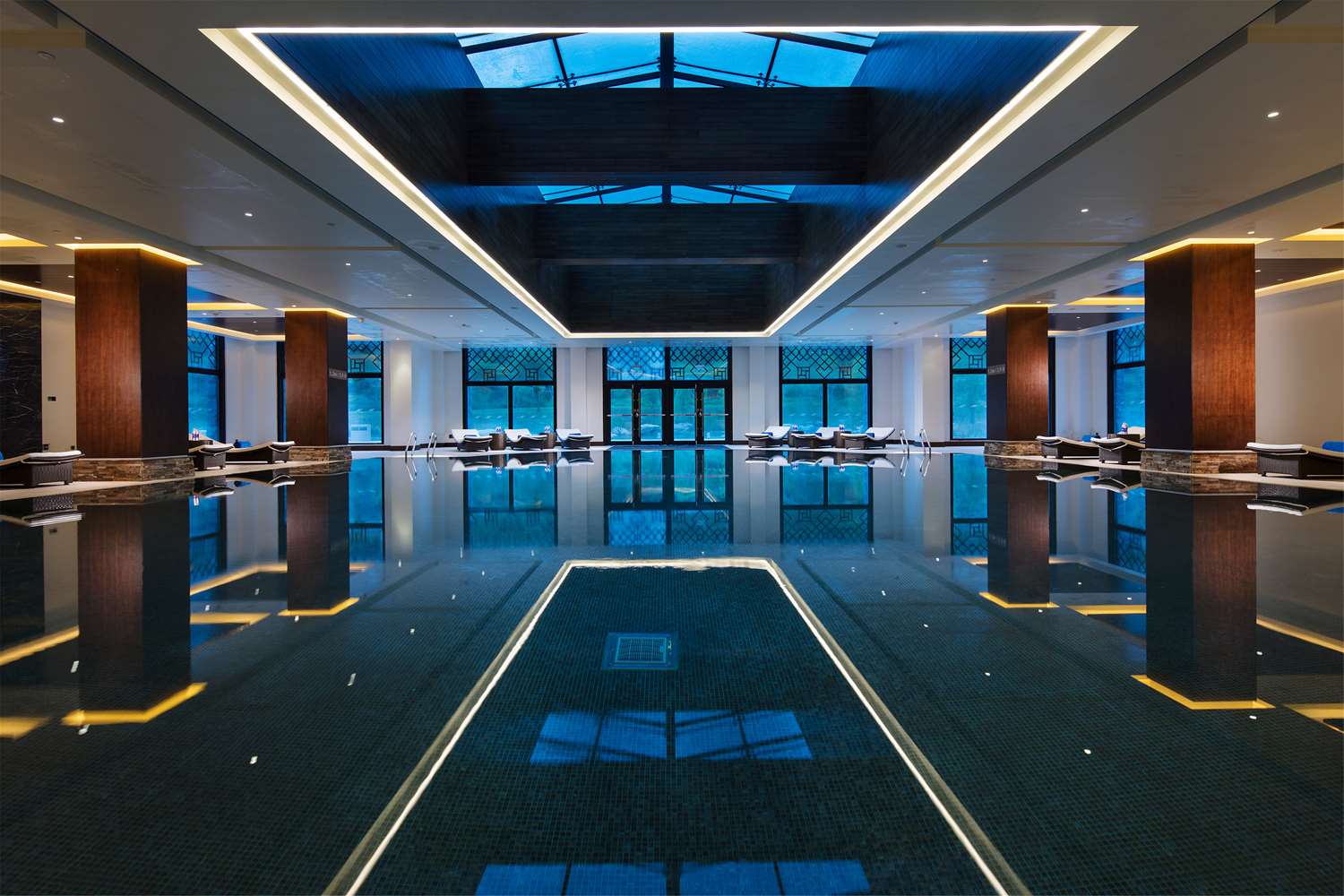hilton linzhi resort