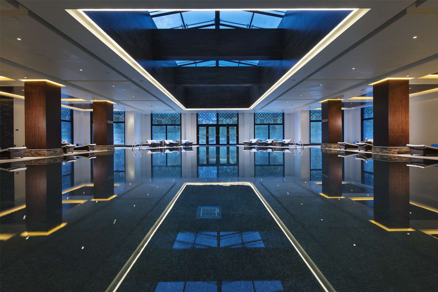 hilton linzhi resort
