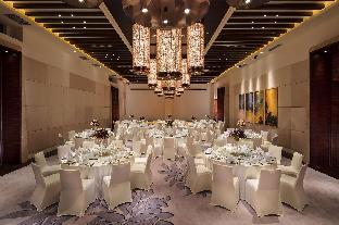 hilton linzhi resort