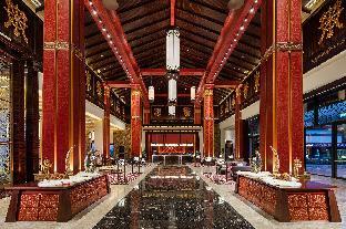 hilton linzhi resort