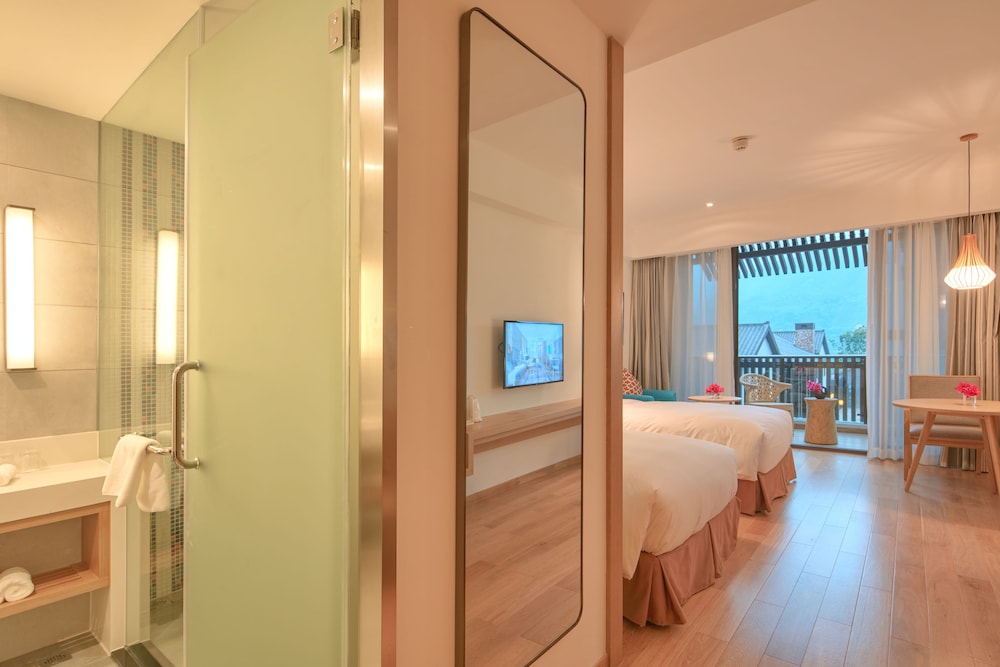 holiday inn express zhejiang qianxia lake by ihg
