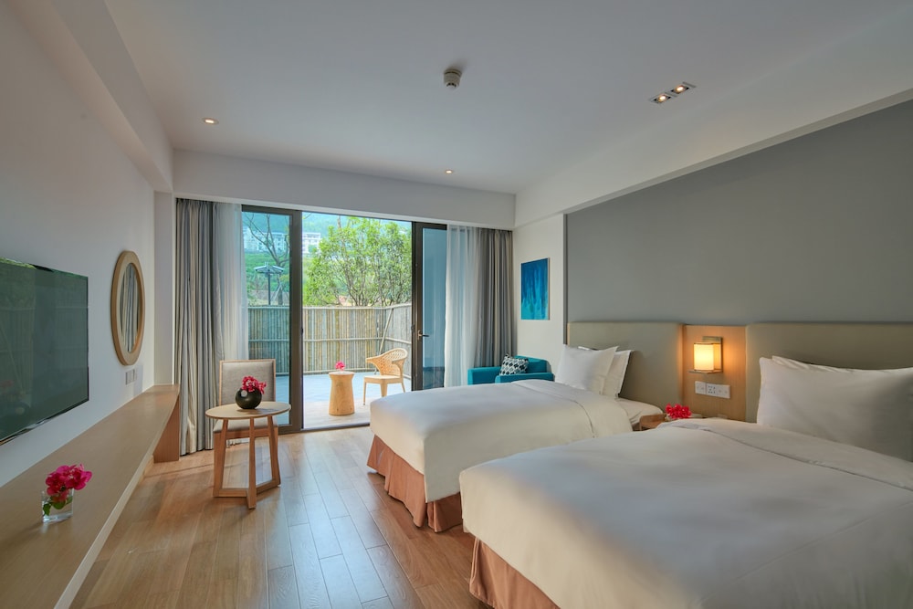 holiday inn express zhejiang qianxia lake by ihg