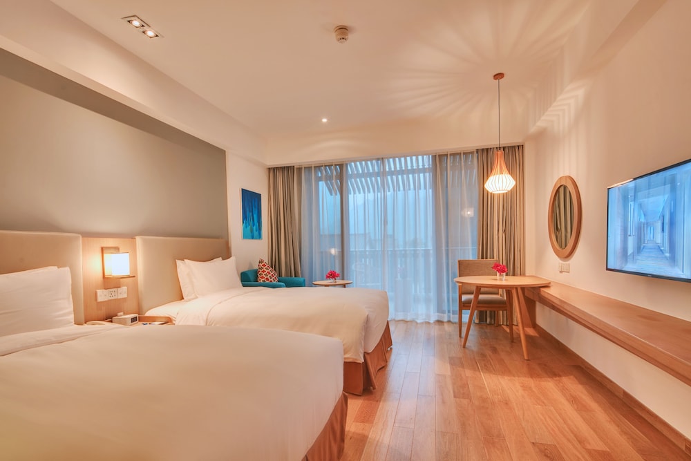 holiday inn express zhejiang qianxia lake by ihg