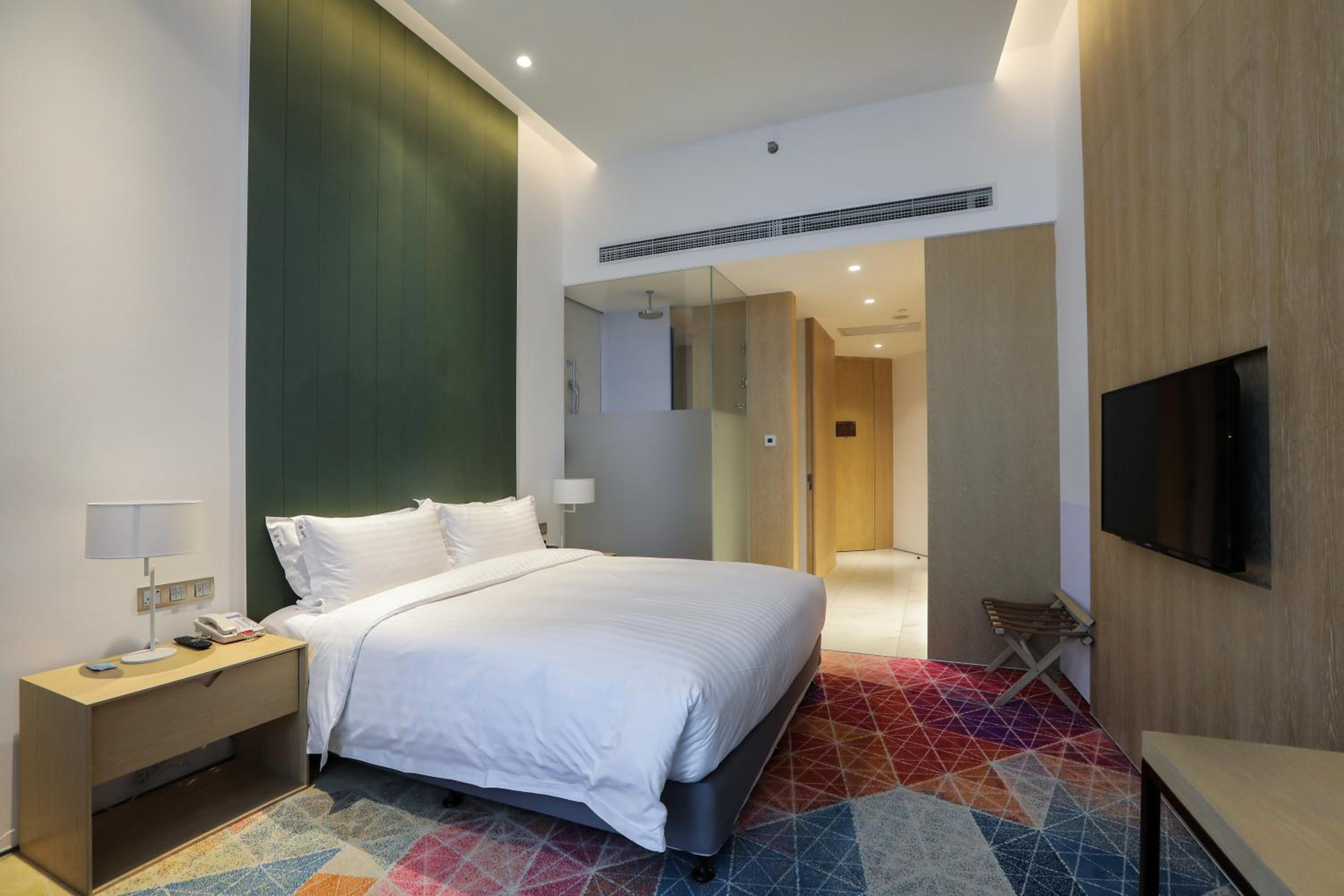 holiday inn express shanghai songjiang fangta by ihg