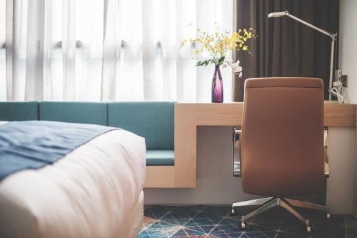 holiday inn express shanghai songjiang fangta by ihg