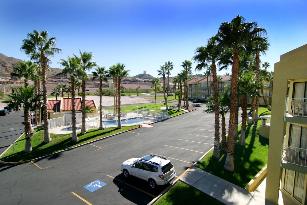 lake mead inn