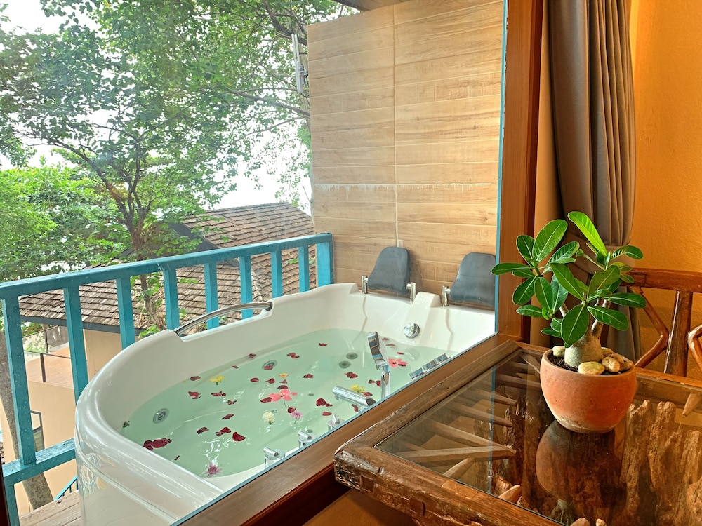 baan hin sai resort and spa