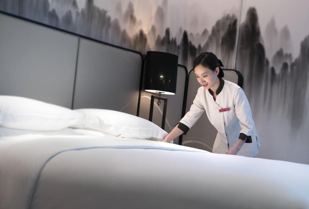 crowne plaza baoji city center by ihg