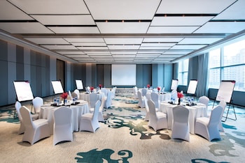 crowne plaza baoji city center by ihg