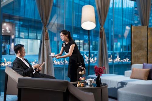crowne plaza baoji city center by ihg