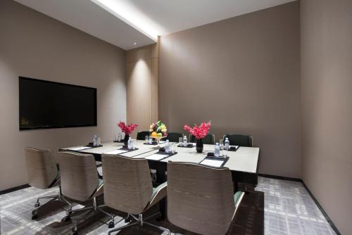 crowne plaza baoji city center by ihg