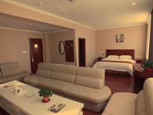 greentree inn kangbao county huinong whole sale vegetable market shell hotel