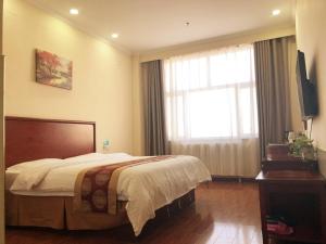 greentree inn kangbao county huinong whole sale vegetable market shell hotel