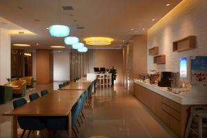 holiday inn express luoyang yichuan by ihg
