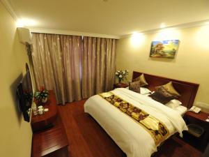 greentree inn shandong yantai development zone international airport shell hotel