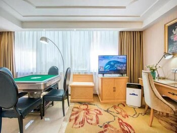 xinhaomei international hotel