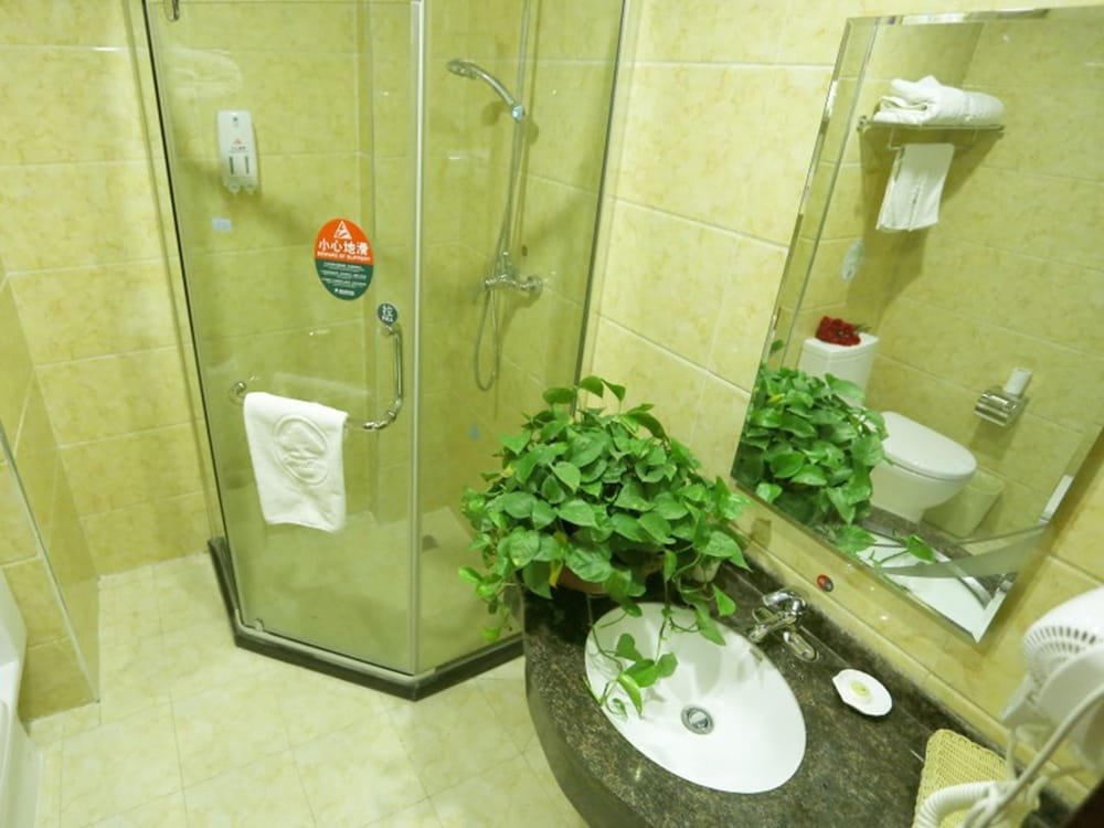 Greentree Inn Bengbu Guzhen Guyang Road Experiment,In Bengbu,3 star