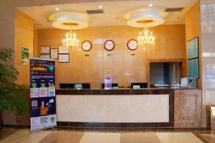 greentree inn dingzhou railway station business hotel