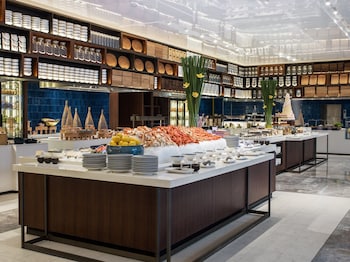 Cordis Shanghai Hongqiao,Minhang>>Baoshan,5 star