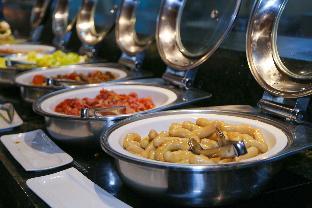 four season ocean courtyard hotel