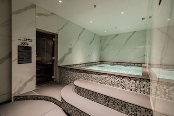 the anandi hotel and spa shanghai
