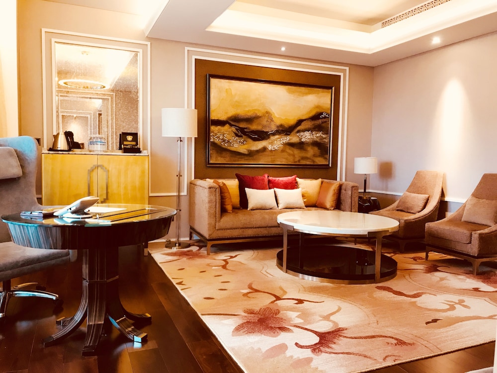 grand bay hotel beijing