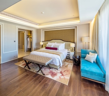 grand bay hotel beijing