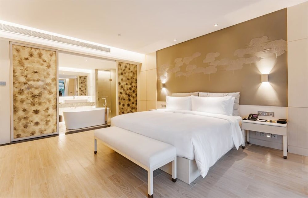 palace resort yalong bay sanya