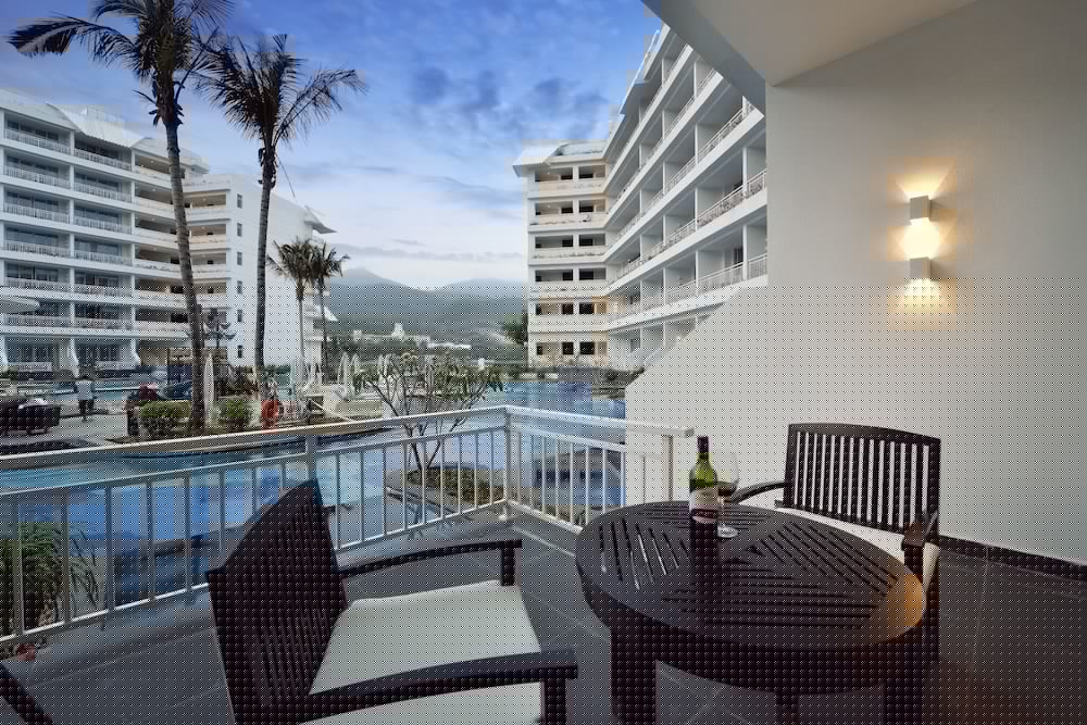 Palace Resort Yalong Bay Sanya,Lingshui>>Hainan,5 star