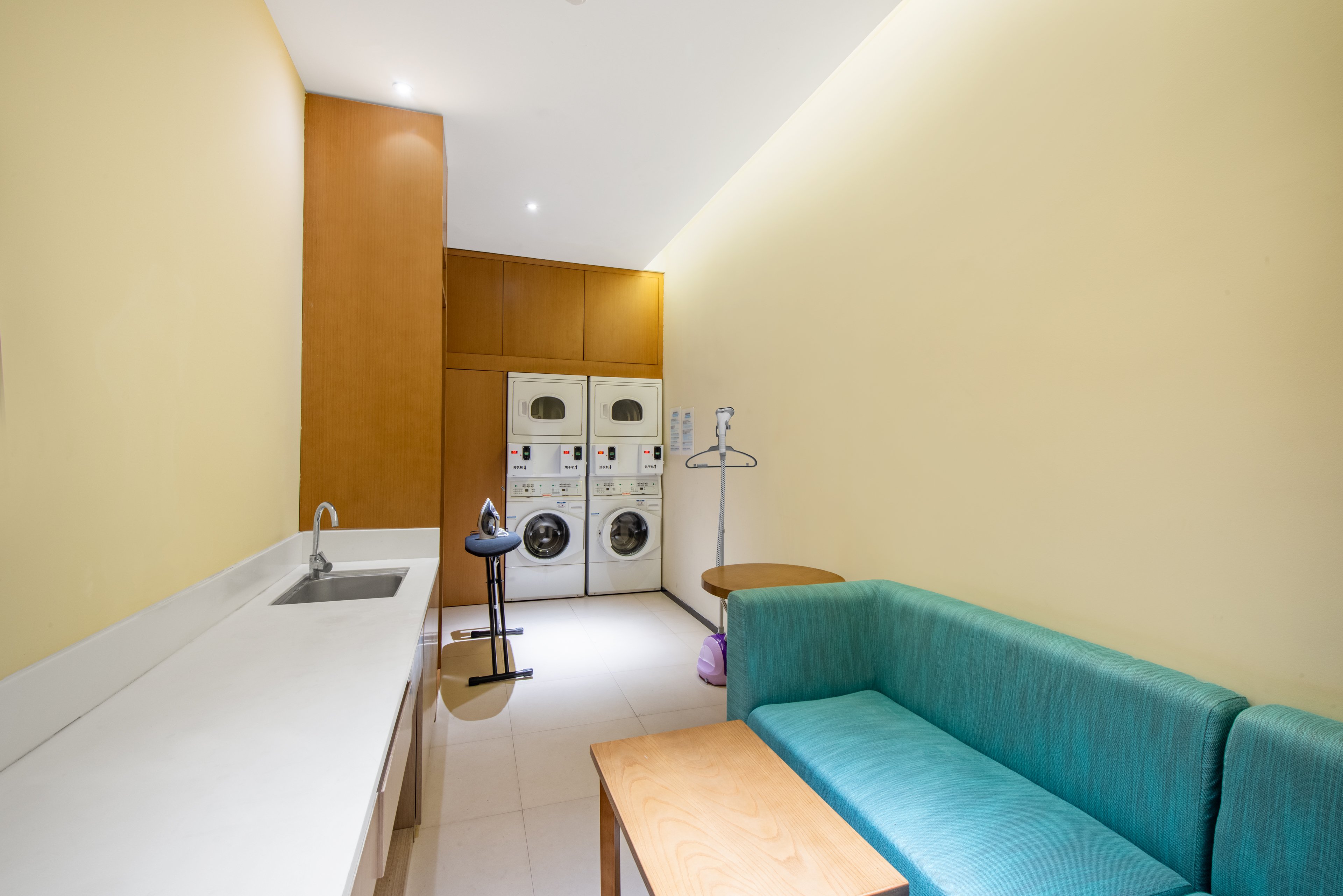 holiday inn express hangzhou east station by ihg