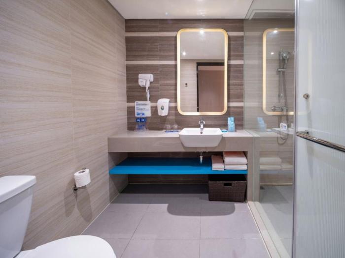 holiday inn express hangzhou east station by ihg