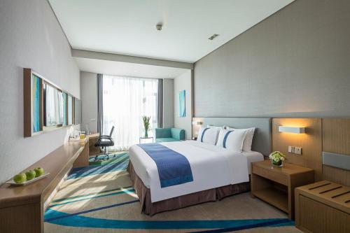 holiday inn express hangzhou east station by ihg