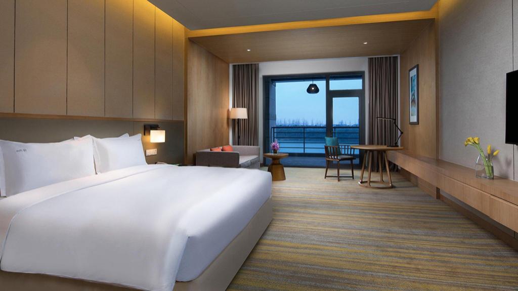 holiday inn kunshan huaqiao by ihg