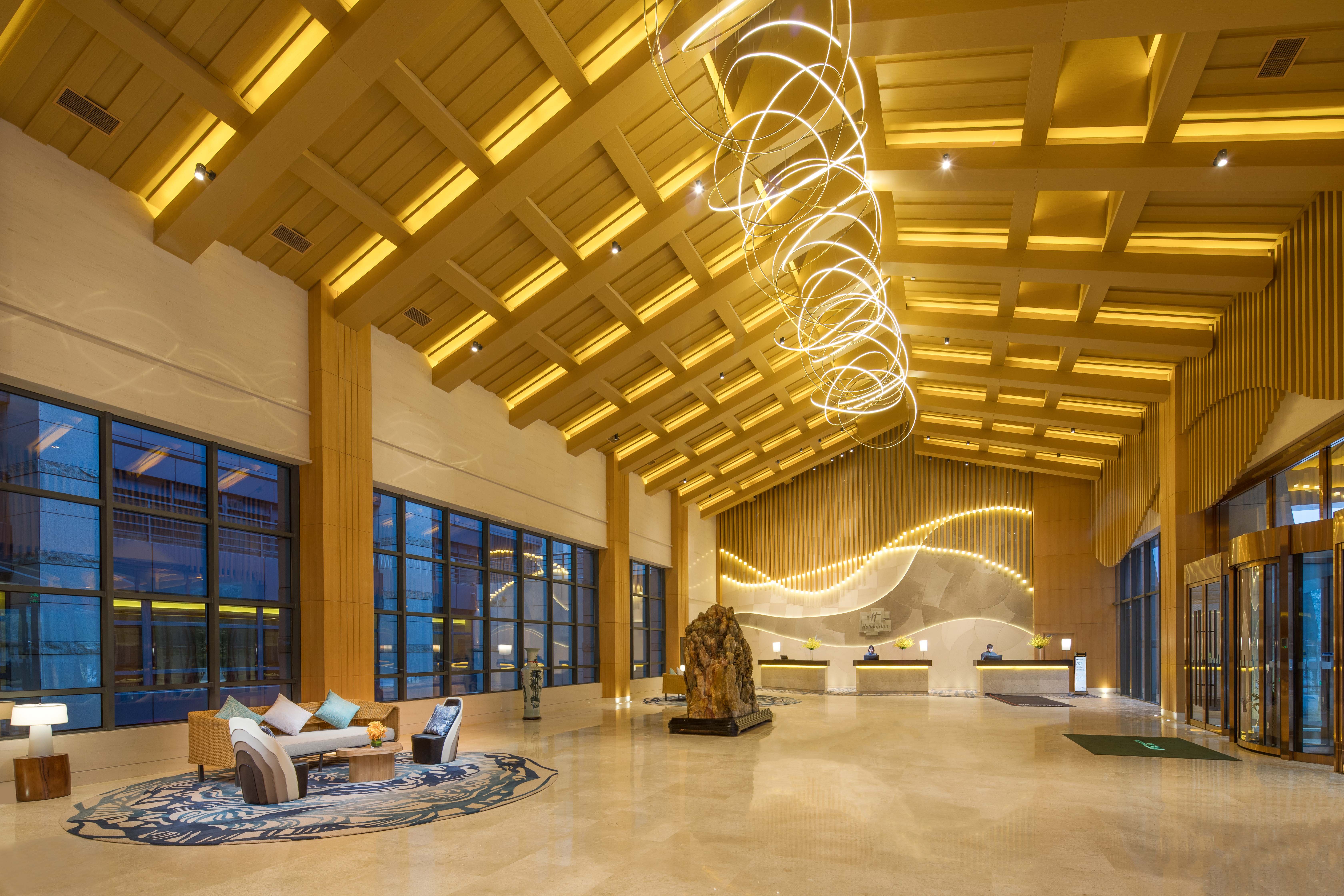 holiday inn kunshan huaqiao by ihg