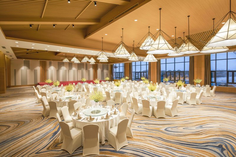 holiday inn kunshan huaqiao by ihg