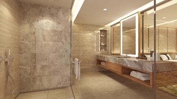 Holiday Inn Kunshan Huaqiao By Ihg,Jiading>>Huaqiao,4 star