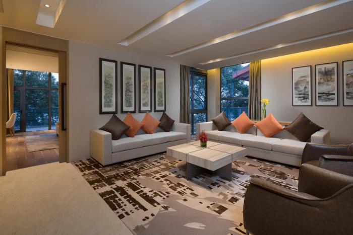 holiday inn kunshan huaqiao by ihg