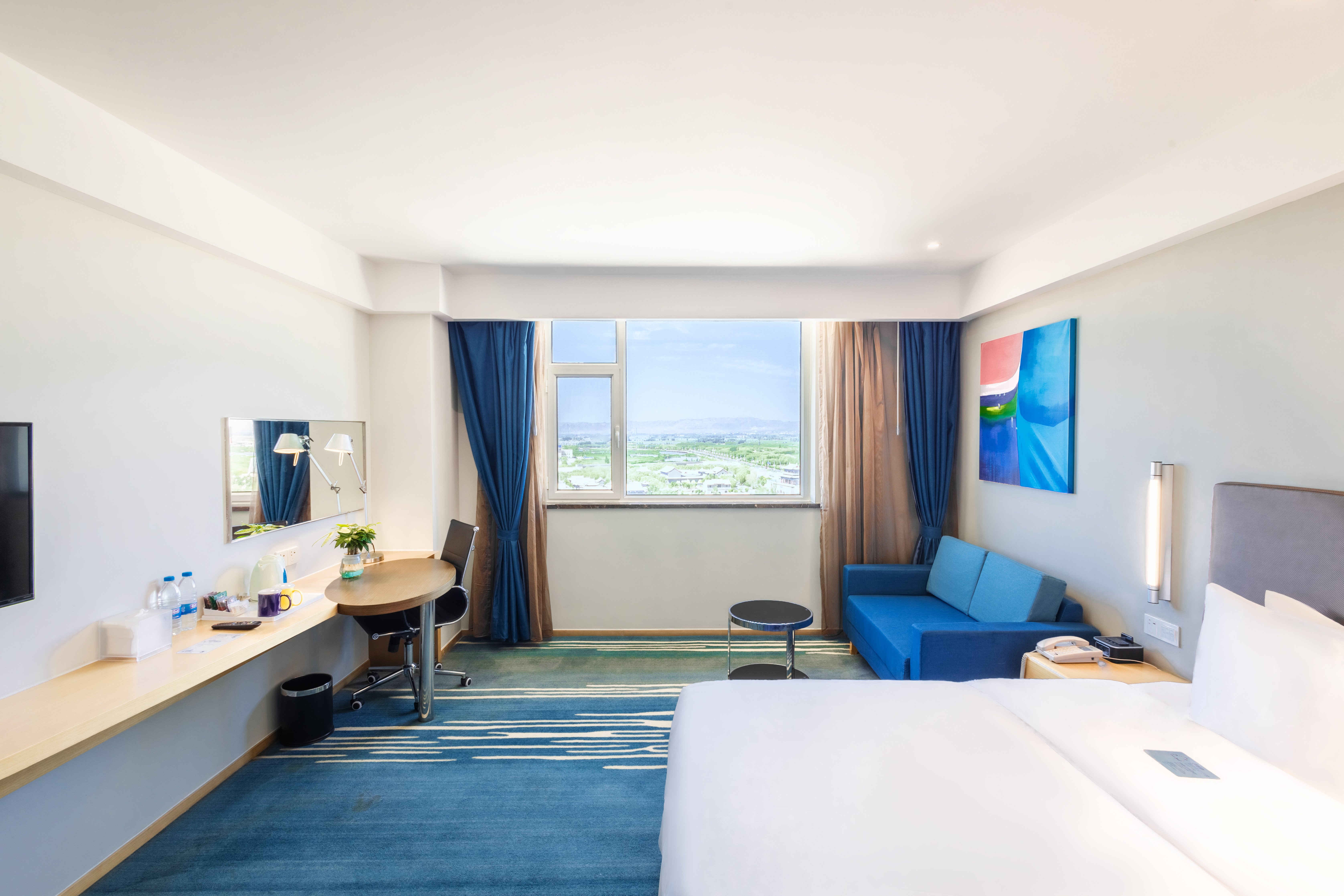 holiday inn express zhangye