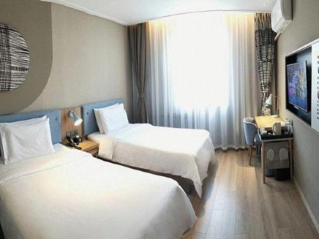 home inn dezhou dongfeng middle road department store